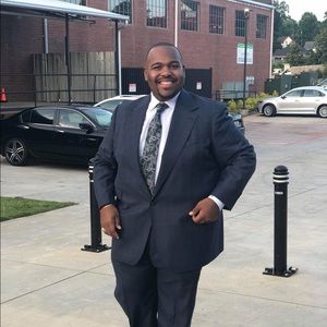 Meet your Posher, Thomas